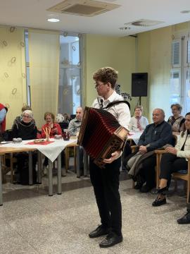 DECEMBRSKI OBISK (7)